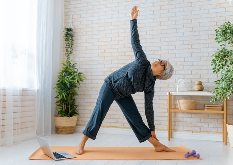 Yoga øvelser til knæsmerter