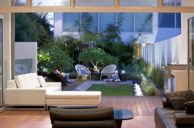 indendørs-udendørs-stue-sidde-have-polstrede møbler