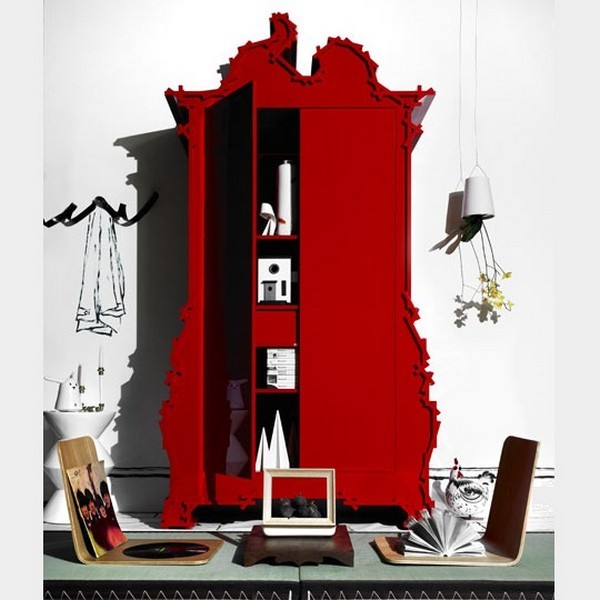 designer garderobe rød stil Omhyggelig Thelermont Hupton