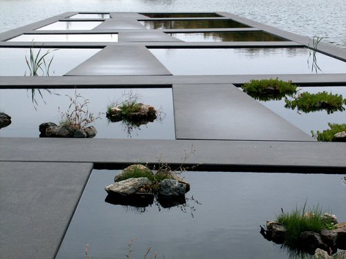 terrasse landskab vandstand betonplader sten Catherine Mosbach