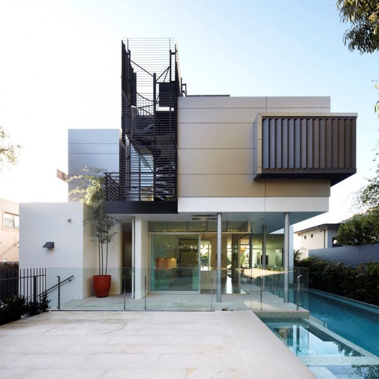 moderne-trapper-ideer-arkitekter-huse-udenfor-trapper-stål-pool