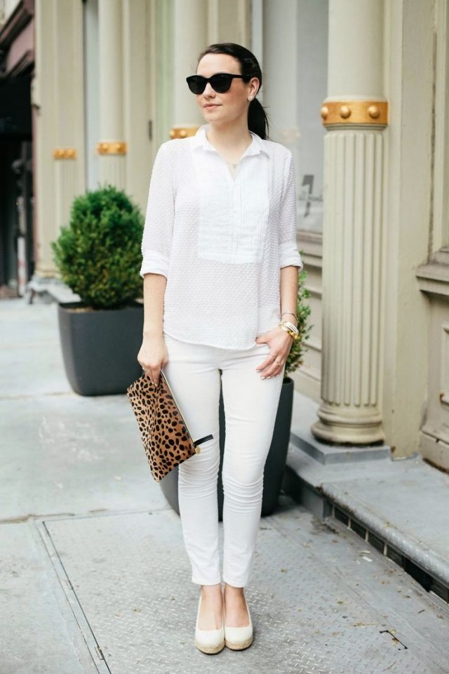 helt hvid-outfit-skinny-hvid-jeans-bred-bluse