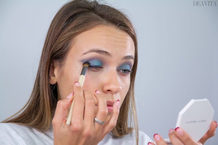 blå øjenskygge makeup se efter fest