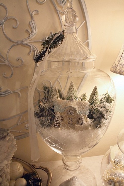 Vinterdekoration-ideer-hjemme-glas-vase-vinterlandskab