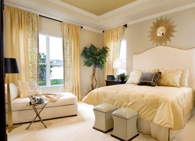 soveværelse-gardiner-gardiner-guld-creme-gul-kombination