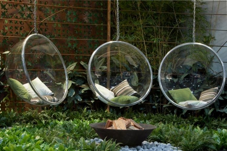 boble-plast-hængende-stol-gennemsigtig-have-brandskål