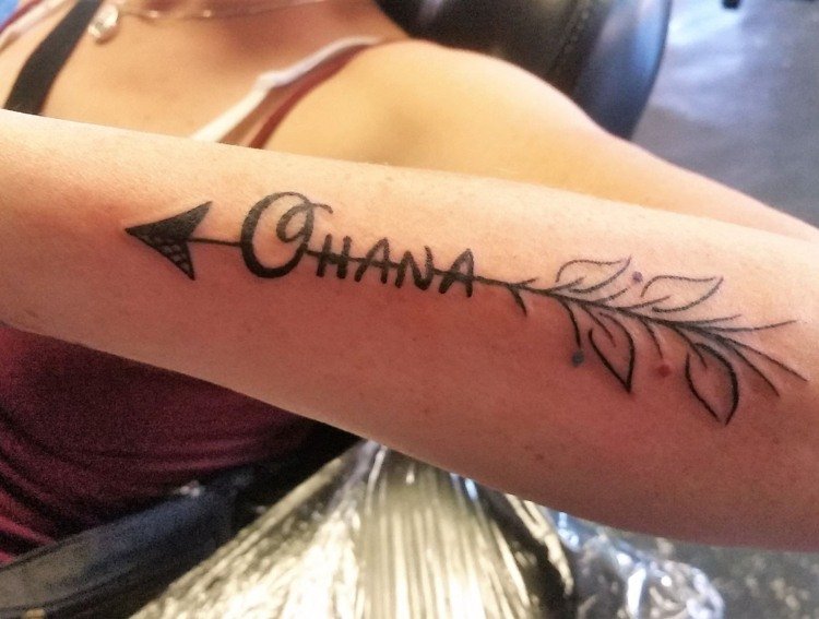 ohana tatovering pil underarm familie symbol betydning