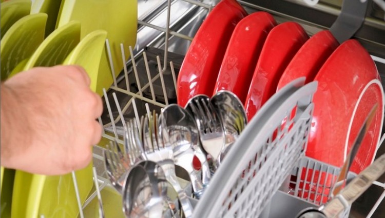 bargain-husstand-opvaskemaskine-retter-fyld-opvaskemaskine faner