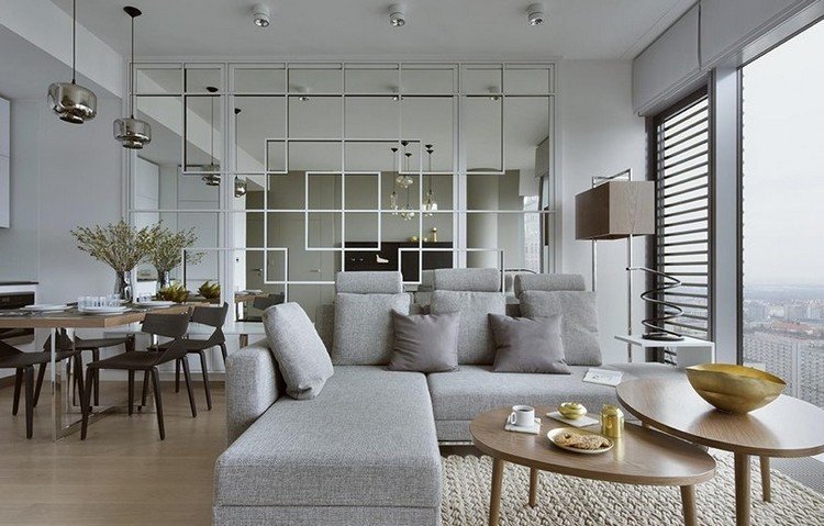 Boligindretning ideer stue-spejl væg-grå-hjørne sofa-træ-sofaborde