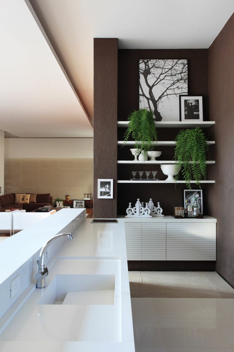 billeder til køkken brun væg gips hvid køkkenbordvask