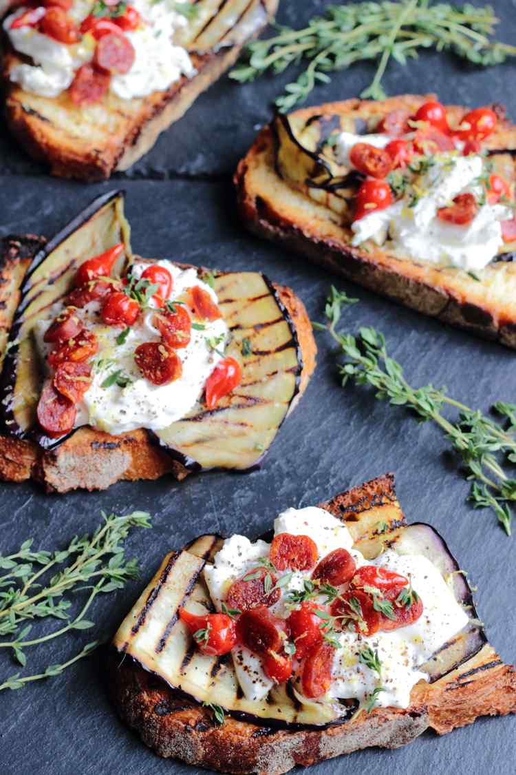 Antipasti-lav-selv-opskrifter-bruschetta-aubergine-mozzarella