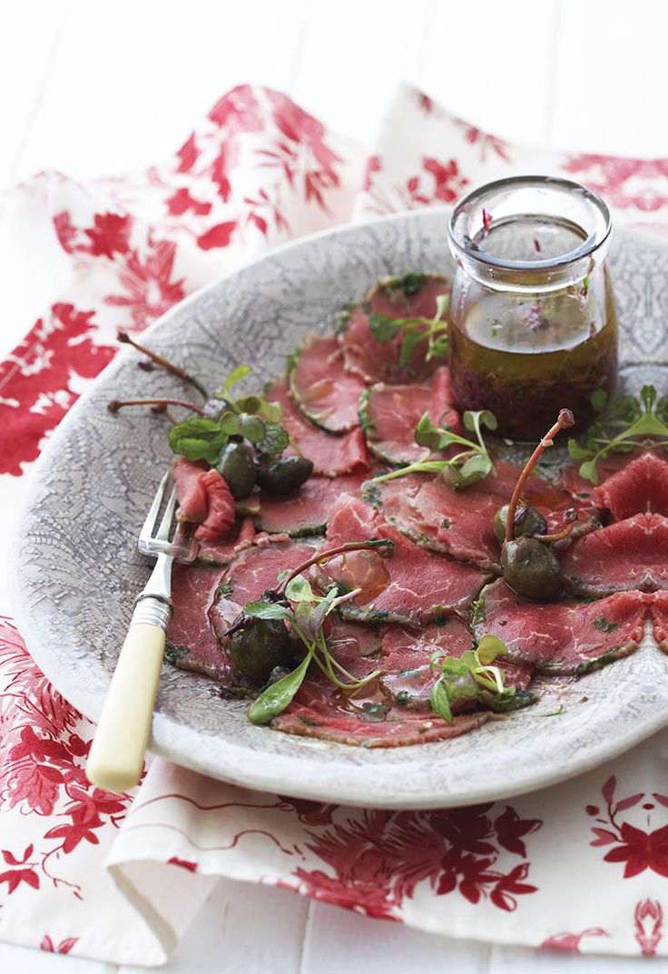 Antipasti-lav-selv-opskrifter-traditionel-oksekød-filet-carpaccio