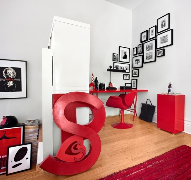 Arbejdsrumsmøbler-ideer-hvid-rød-farve kombination-vægdekoration-familiebilleder