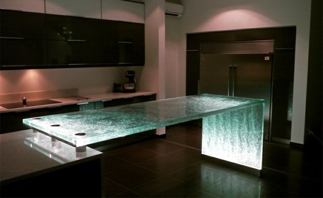 Køkken bordplade relief overflade glas laserskåret køkken ø