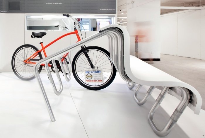 moderne-cykel-stand-design-integreret-bænk-system rustfrit stål