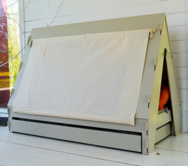 Børneseng udtrækkeligt telttag idé opbevaringsplads
