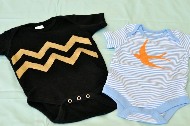 baby-krop-maleri-chevron-mønster-sluge-motiver