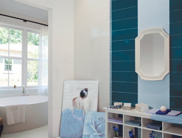 Moderne badeværelse fliser ideer azteca creme hvid blå