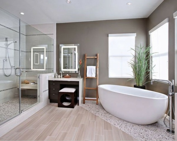 minimalistisk design badeværelse badekar brusebad toilet toiletbord