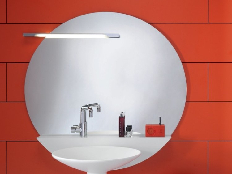 badeværelse-spejl-edizioni-regia-rund-led-strip-fliser-rød