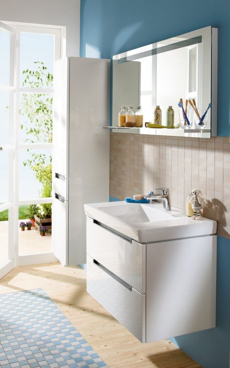 badeværelse-spejl-vileroy-Boch-hvid-hylde-håndvask-krank
