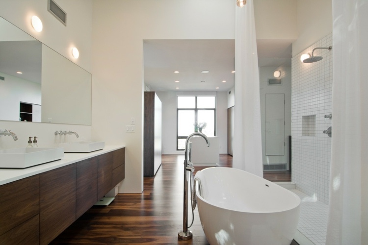 moderne badeværelsesmøbler minimalistisk lavet af træ