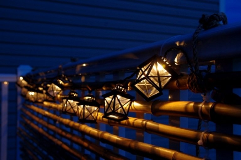 balkon privatliv skærm bambus rør lanterner eventyr lys idé