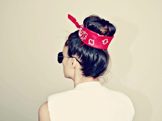 up-pinned-up-hair-with-bandanna-hair accessories