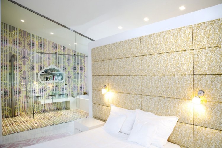 barok-design-marcel-vandrer-soveværelse-hvidt hovedgærde-polstret-stof-mønster-guld