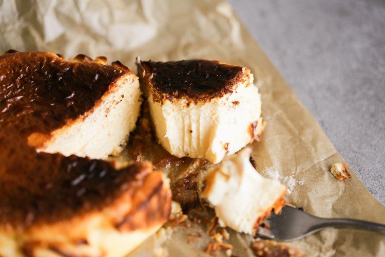 Baskisk ostekage uden bund, cremet, glutenfri