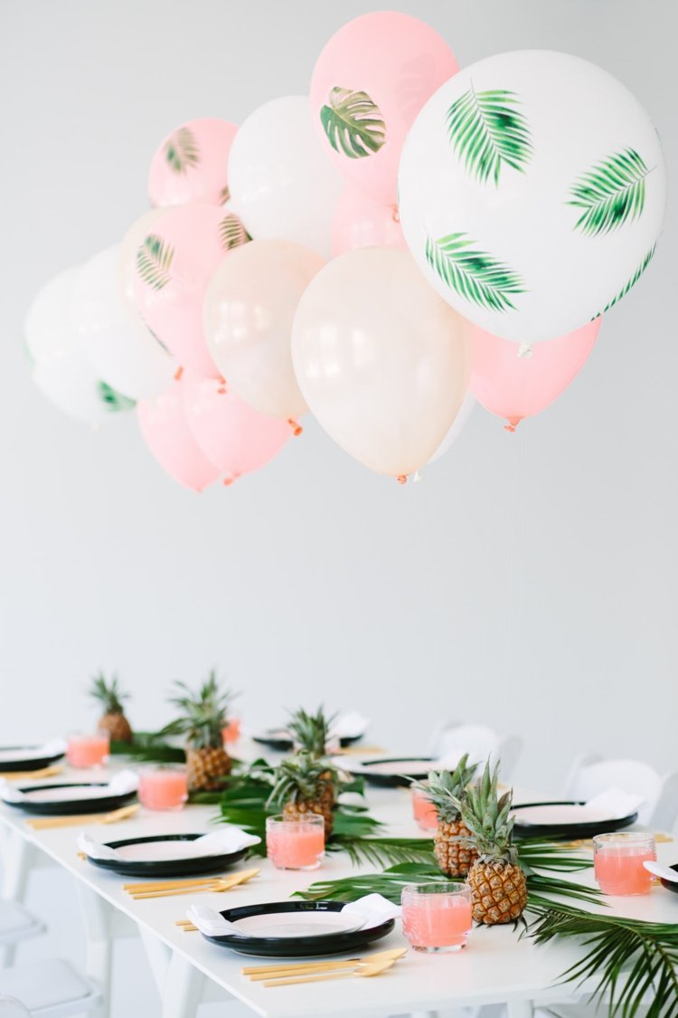 tinker-balloner-bord-dekoration-pink-hvid-grøn-blade-decoupage-ananas-helium