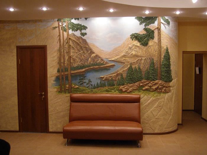 ideen om en uvanlig stil i en leilighet med dekorativt gips