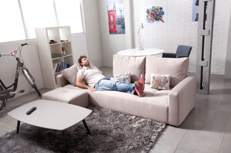 Stor-sofa-grå-polstring-ideer-moderne-MyLoft