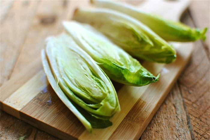 endive blade salat planter blegning salat forbereder træplade