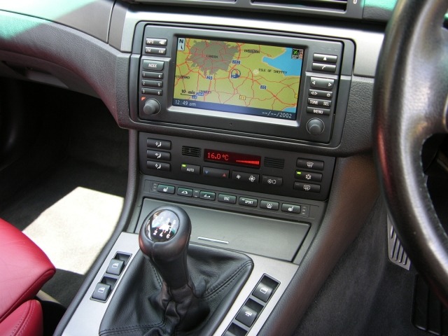 BMW-M3-E46-gps-paraply-coupe-højre