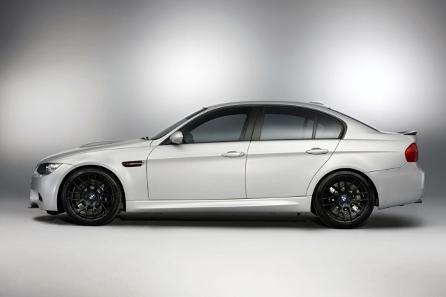 BMW-M3-hvid-E90-side-venstre