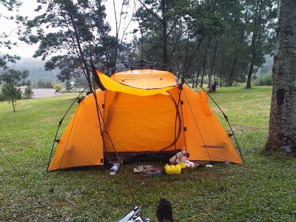 Tag et kastetelt campingferie trekkingtur