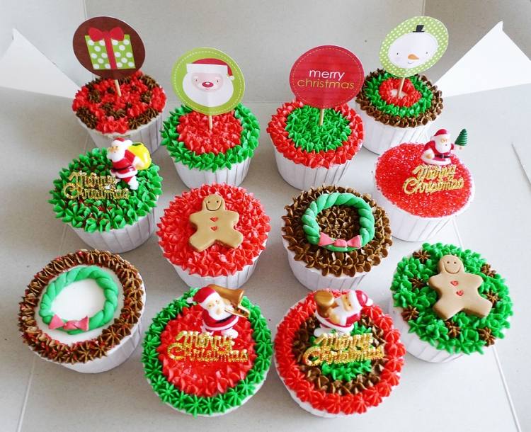 cupcakes-jul-ideer-rød-grøn-brun-glasur