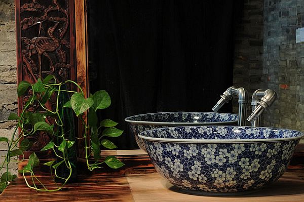Badeværelse-opdatering-bordplade-håndvask-mosaik-flise-blomst-mønster