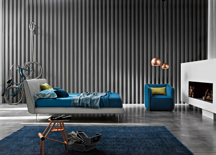 seng-soveværelse-fantasi-blå-accenter-tæppe-gulve-beton-look