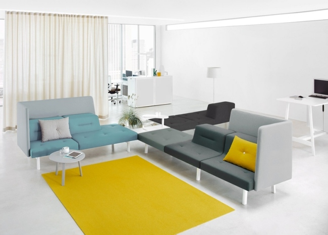 Mødelokaldesign farve gul tæppe modulært møbelsystem