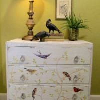 افعل ذلك بنفسك صورة خيار الأثاث decoupage