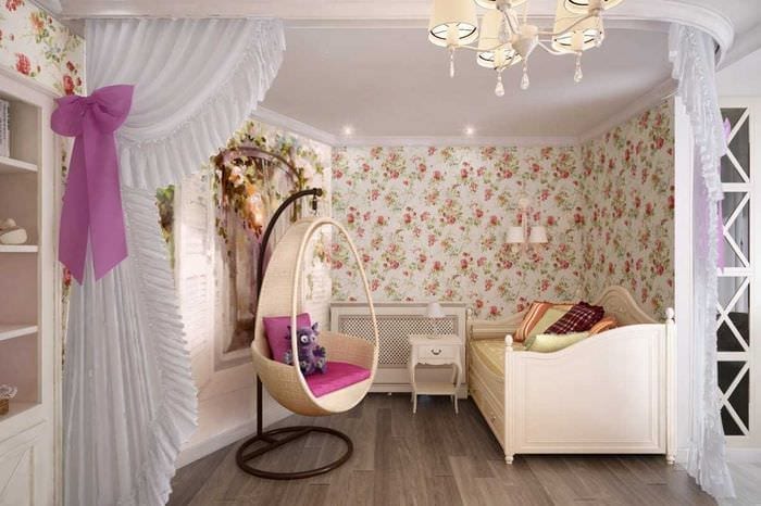 uvanlig dekorasjon av interiøret i leiligheten i stil med Provence