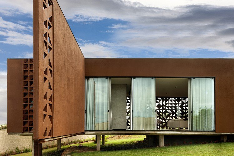 Dekorativ facadedesign, geometrisk-mønster-glas front