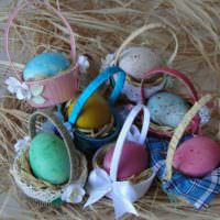 DIY miniatűr kosarak húsvéti tojással