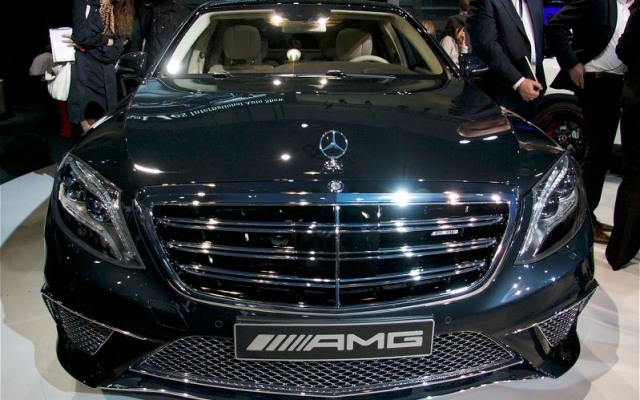 mercedes-benz-s65-amg-frontal-metallisk-sort