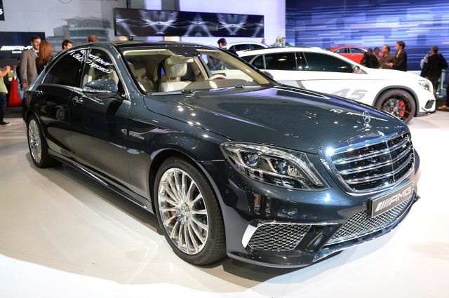 Mercedes-Benz S65 sidebillede design