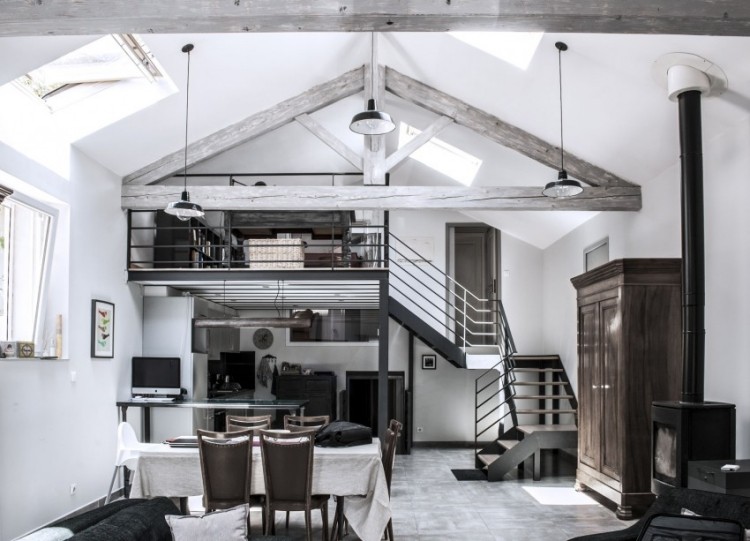 moderne loft hus interiør design stål trappe