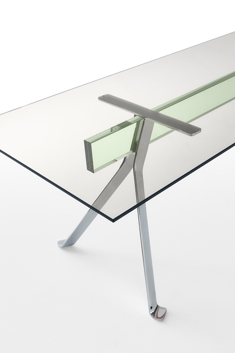 Designer glasbord grøn accent lang spiseplads metalglasmaterialer