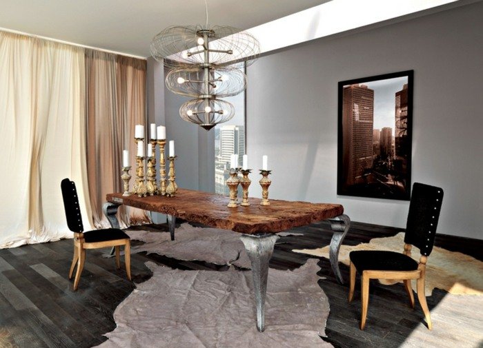 Designer møbler spisebord metal ben stole klassisk design